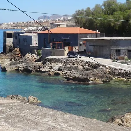 וילה Athina In Front Of The Sea